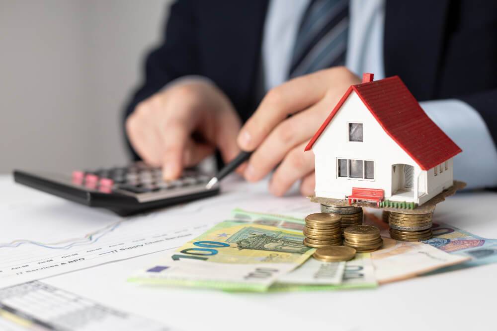How to Budget for Buying Your First Home